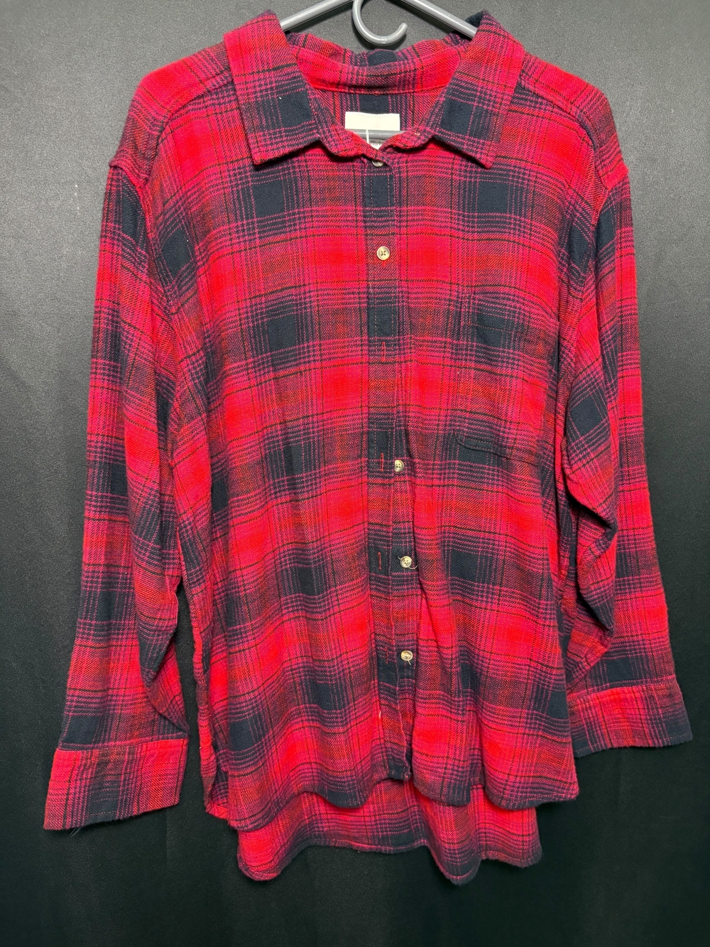 American Eagle Outfitters Red and Black Plaid Button-Down Shirt